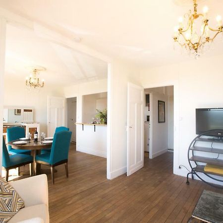 Bellevue Appartement Ayen Bagian luar foto