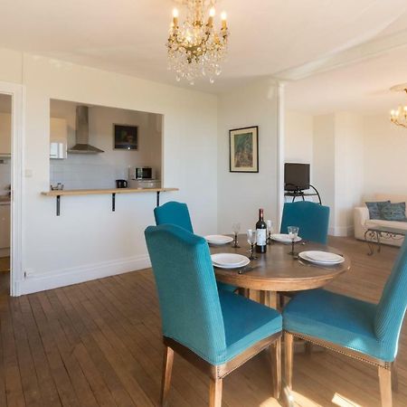 Bellevue Appartement Ayen Bagian luar foto